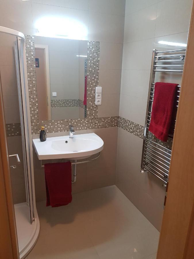 Newly Built Apartment 4 With Balcony Near Center Брно Экстерьер фото